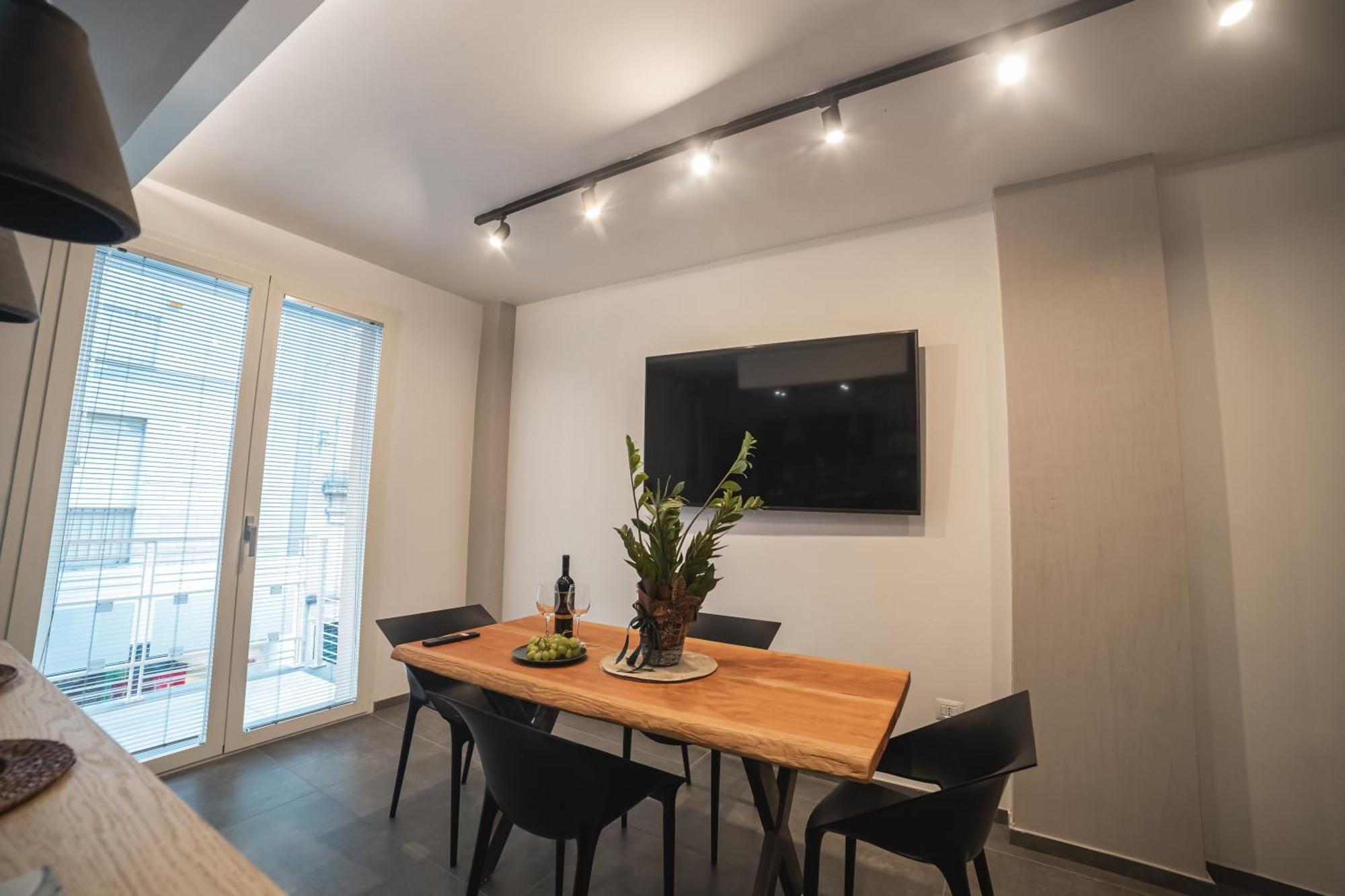 Suite Piazza Mazzini 90 Mq 5 Лечче Экстерьер фото