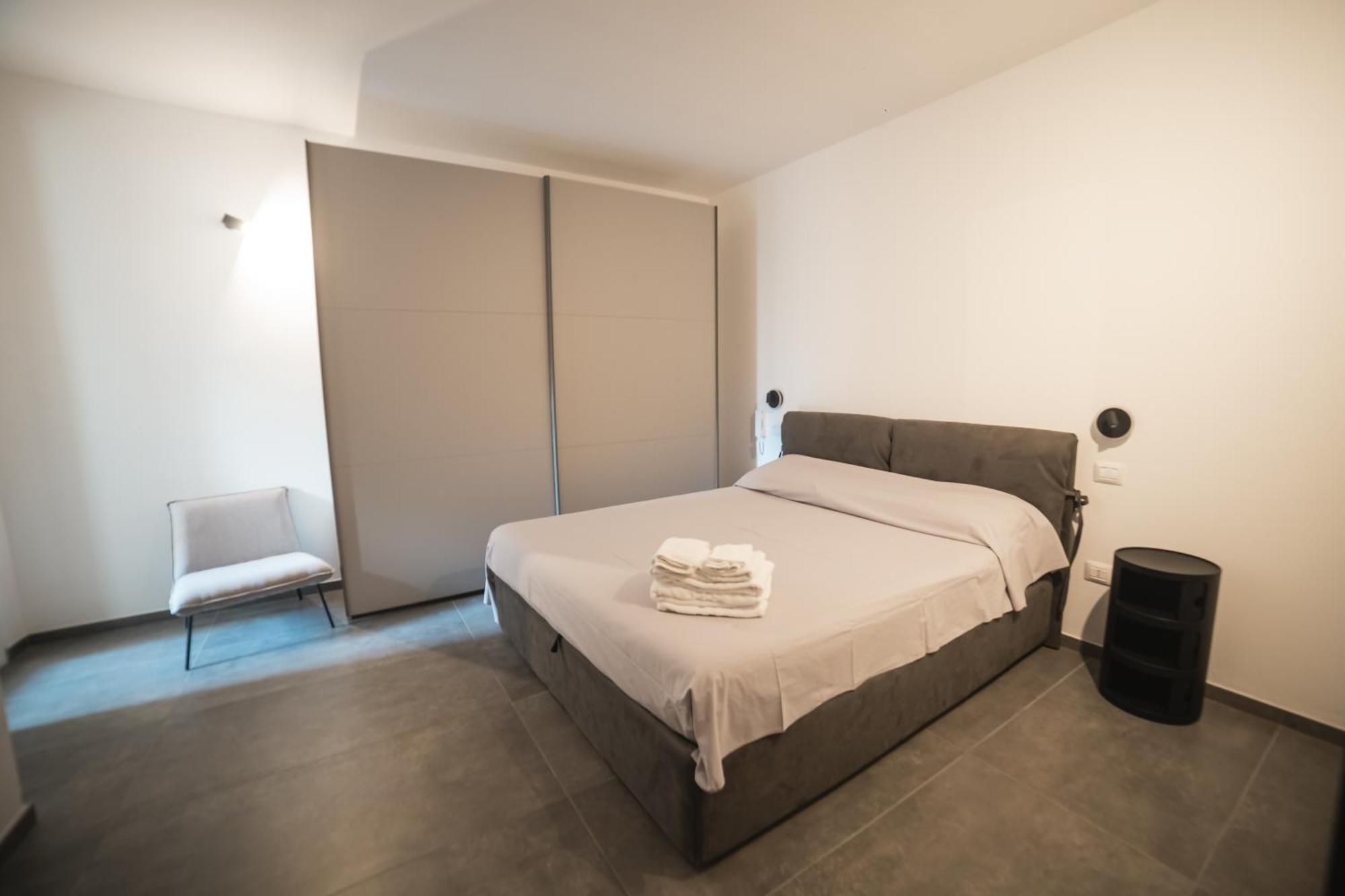 Suite Piazza Mazzini 90 Mq 5 Лечче Экстерьер фото